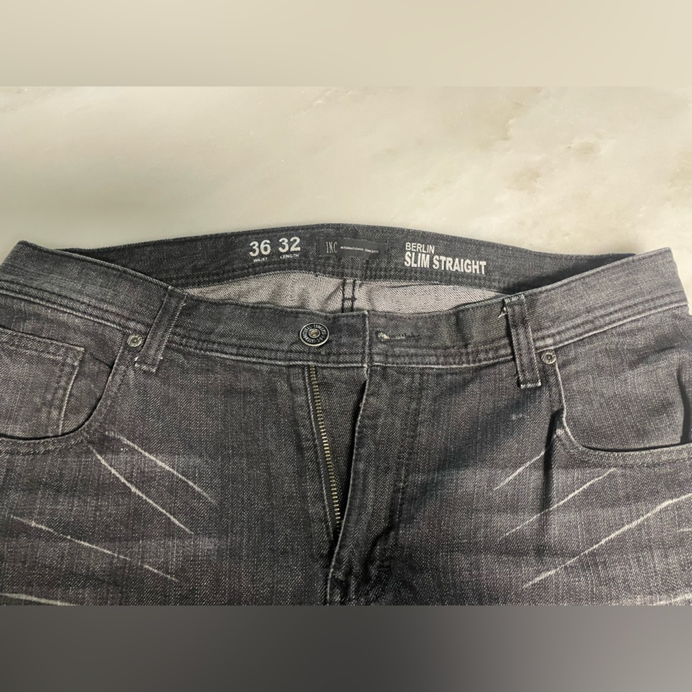Slim straight grey washed jeans